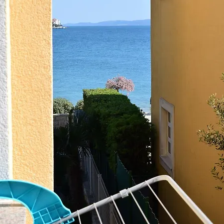 Marta Apartament *